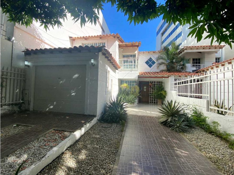 SE VENDE CASA EN EL BARRIO PRADO BELLAVISTA, SANTA MARTA 416.
