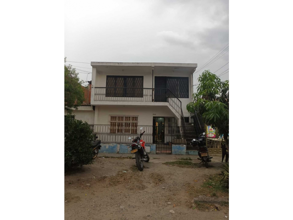 SE VENDE CASA EN EL BARRIO SAN CARLOS CALI