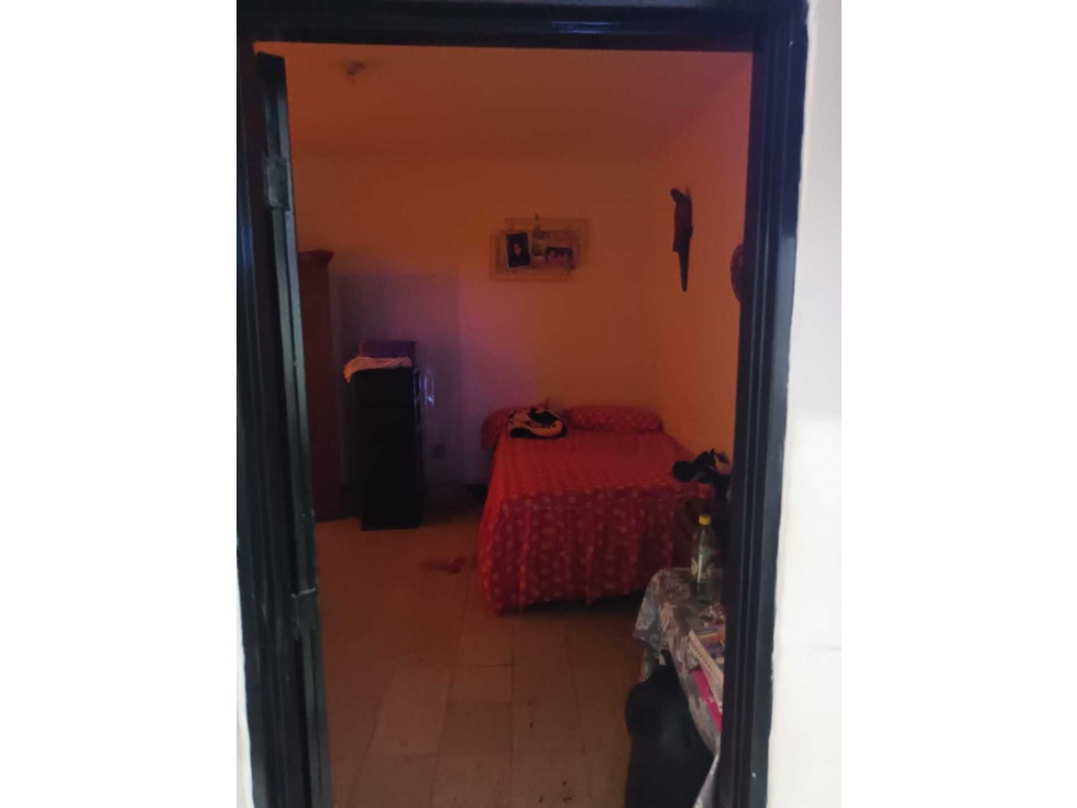 SE VENDE CASA EN EL BARRIO SAN CARLOS CALI — foto 2