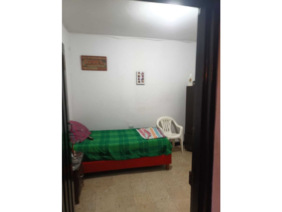SE VENDE CASA EN EL BARRIO SAN CARLOS CALI — foto 4