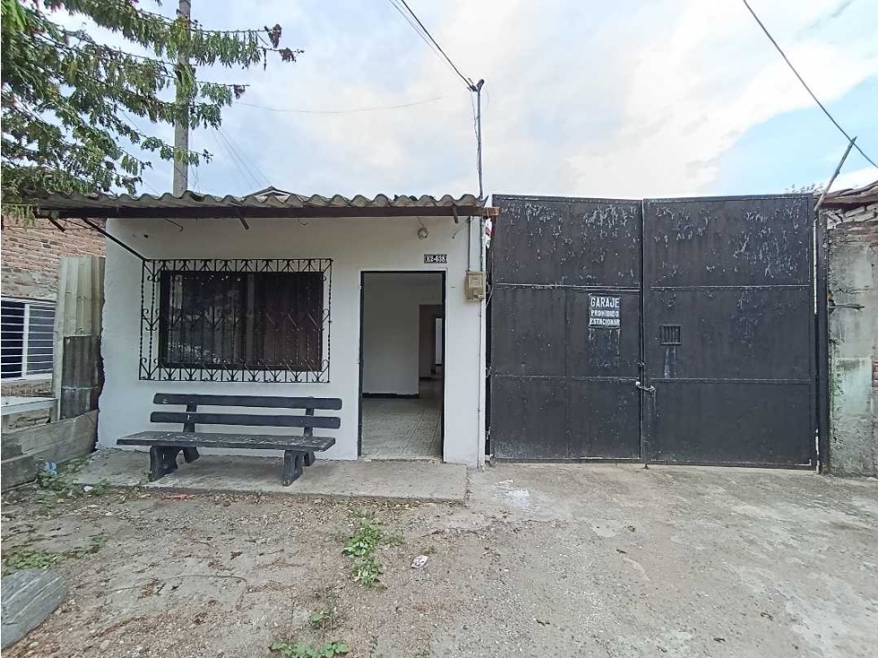 SE VENDE CASA EN EL B/GUAYABAL