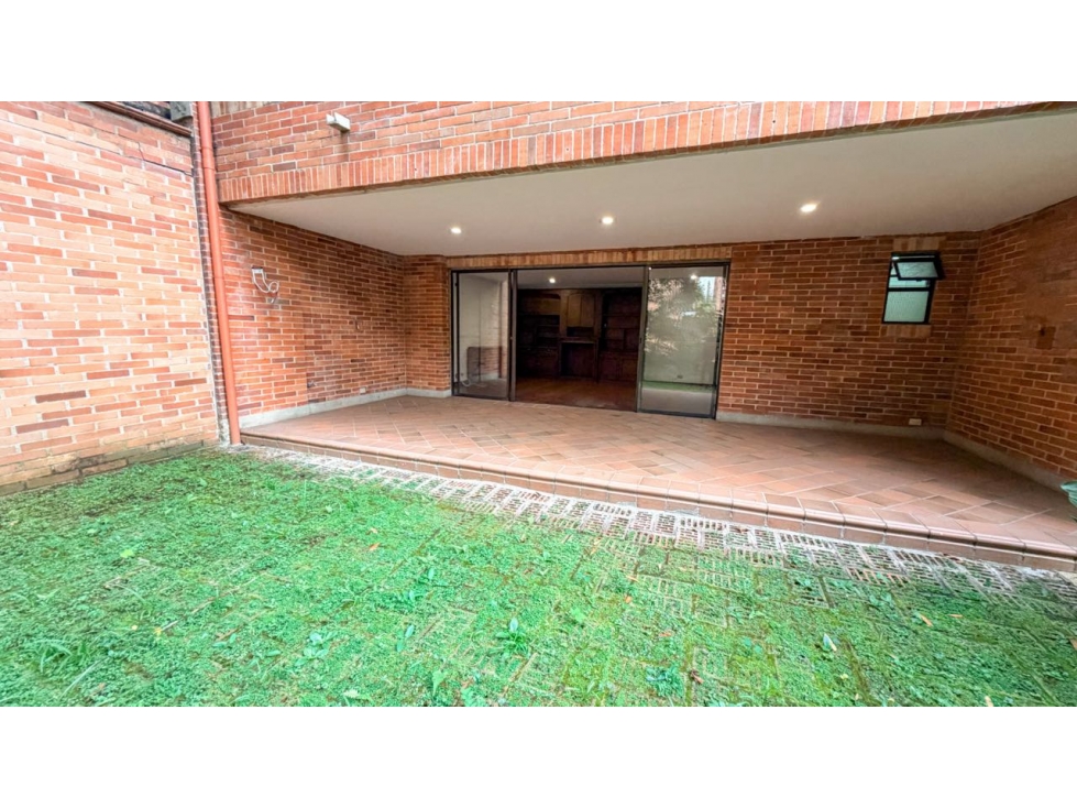 VENTA DE CASA EN EL CAMPESTRE/ EL POBLADO — foto 3