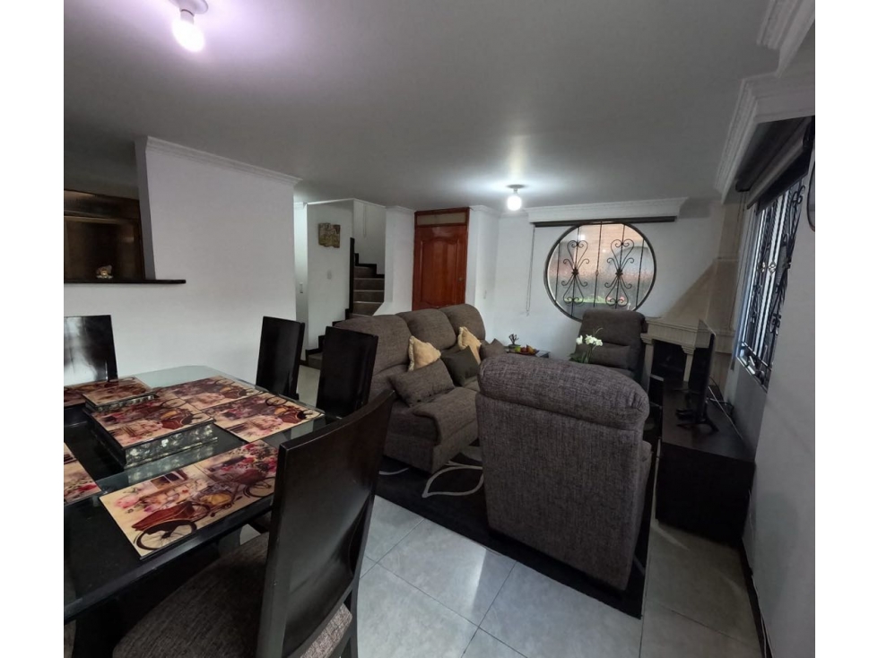 Se vende casa en el conjunto residencial Cortijo de Serrezuela Mosquer — foto 5