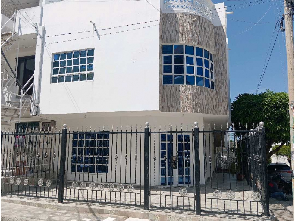 VENDO CASA EN EL BARRIO COUNTRY CARTAGENA - COLOMBIA