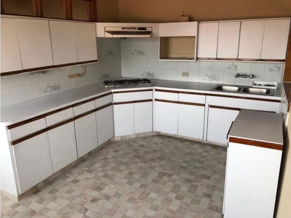 SE VENDE AMPLIA CASA EN EL DORADO AM — foto 5