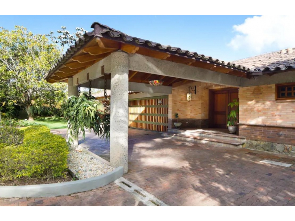 SE VENDE CASA EN EL ESCOBERO PARTE ALTA EN UNIDAD — foto 3