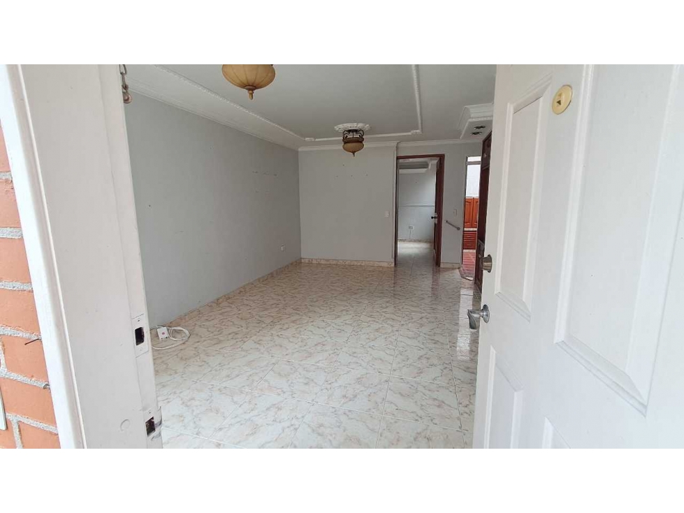 Se vende casa en el norte avenida 19 de Armenia Quindío