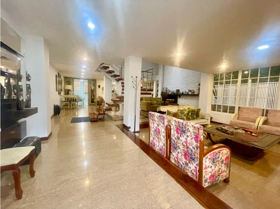 SE VENDE CASA EN EL NORTE DE ARMENIA DE 500m2 CONSTRUIDOS — foto 2