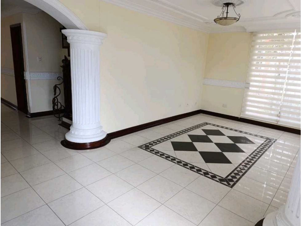 Se vende casa en el norte de Armenia Quindio