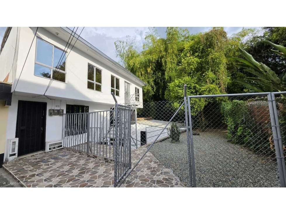 Se vende casa en el occidente, con triple renta, Armenia Quindio