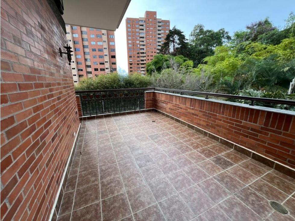 Se vende casa en el poblado por el tesoro Medellín — foto 6