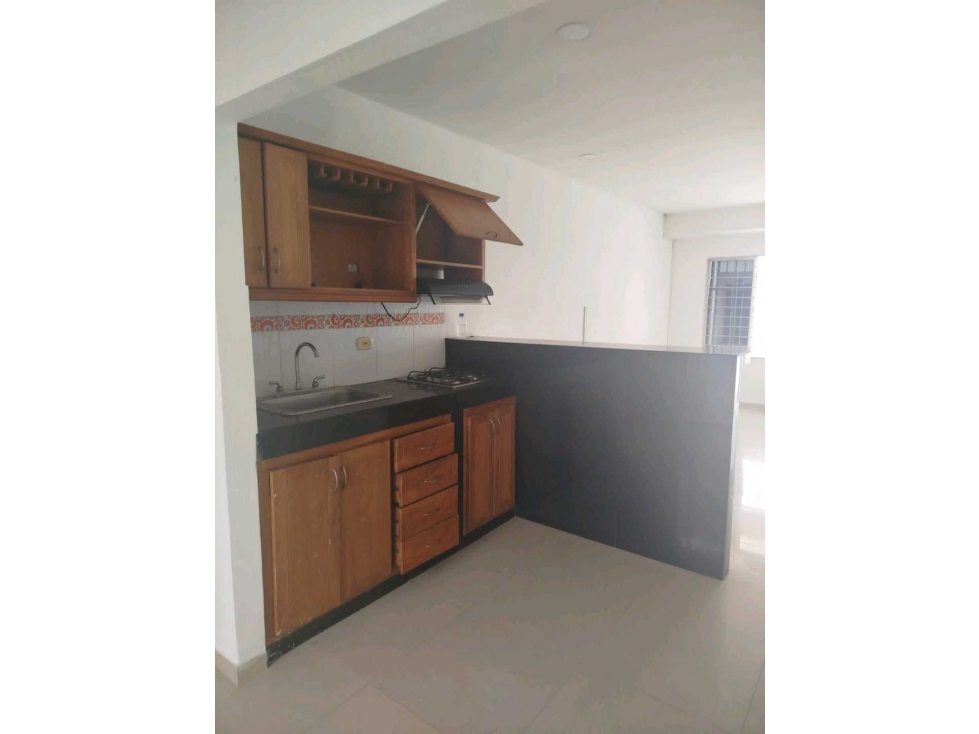 Se vende casa en en santa Elena 4 Medidas: 6x14