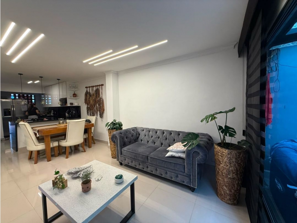 SE VENDE CASA EN ENVIGADO CAMINO VERDE. PARTE PLANA — foto 2