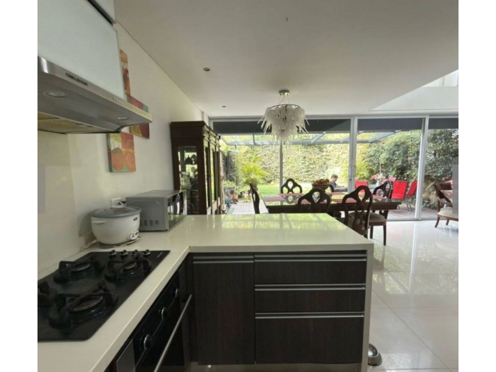 SE VENDE CASA EN ENVIGADO, CERCA AL MALL TERRACINA. LOMA DEL CHOCHO — foto 6