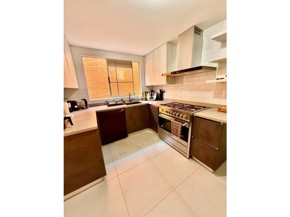SE VENDE CASA EN ENVIGADO, SECTOR BENEDICTINOS — foto 4