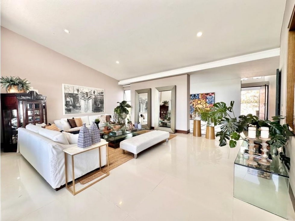 Se vende casa en exclusivo condominio en Cristales oeste — foto 2