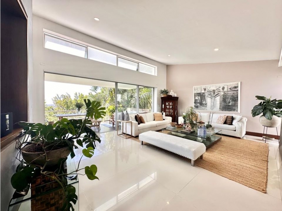 Se vende casa en exclusivo condominio en Cristales oeste — foto 6