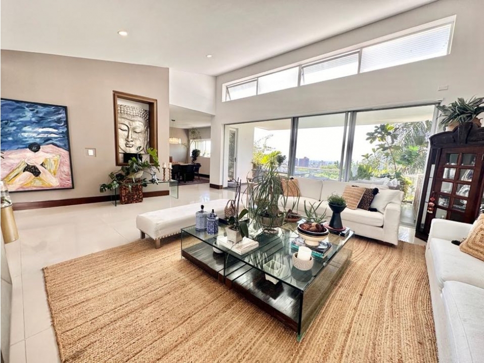 Se vende casa en exclusivo condominio en Cristales oeste — foto 3