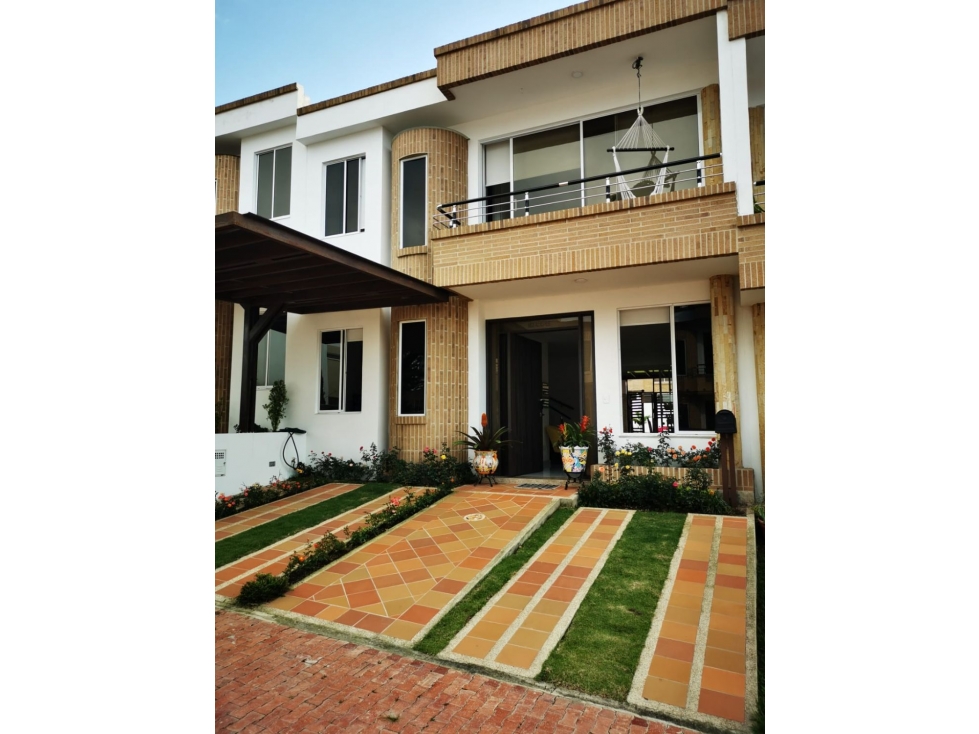 CASA EN VENTA EN FUSAGASUGA (CONJUNTO NIBEGO) — foto 2