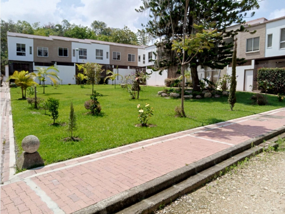 CASA EN VENTA EN FUSAGASUGA (CONJUNTO NIBEGO) — foto 3