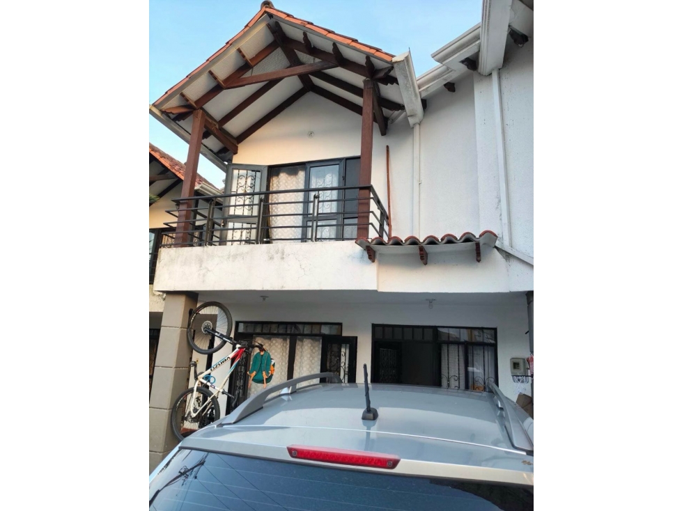 Se vende casa en Gratamira Amarilo permuta — foto 2