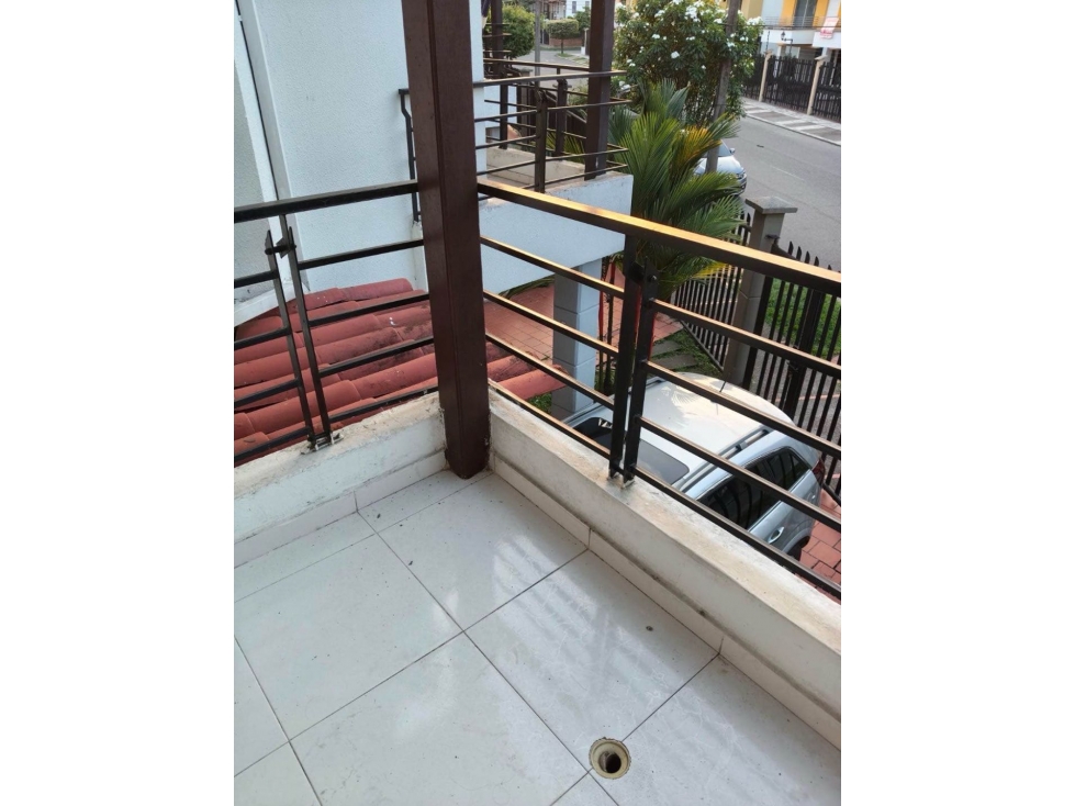 Se vende casa en Gratamira Amarilo permuta — foto 3