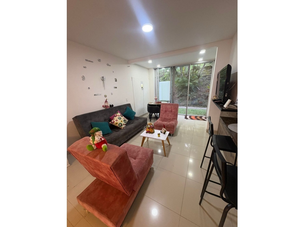 SE VENDE CASA EN ALTOS DE GUADALUPE, SUR DE CALI 527. — foto 3