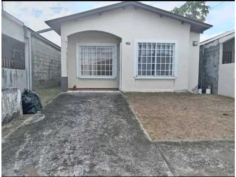 Venta de Casa en Hacienda Santa Fé, Tocumen
