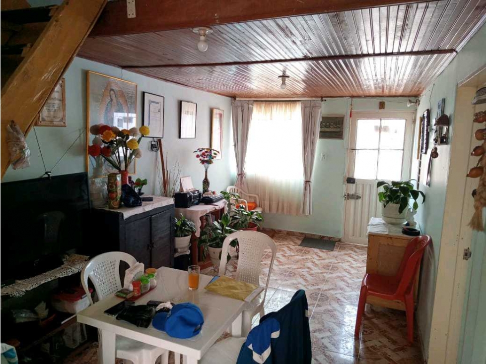 VENDO CASA LOTE EN KENNEDY CENTRAL BTA PARA NUEVA CONSTRUCCION — foto 3