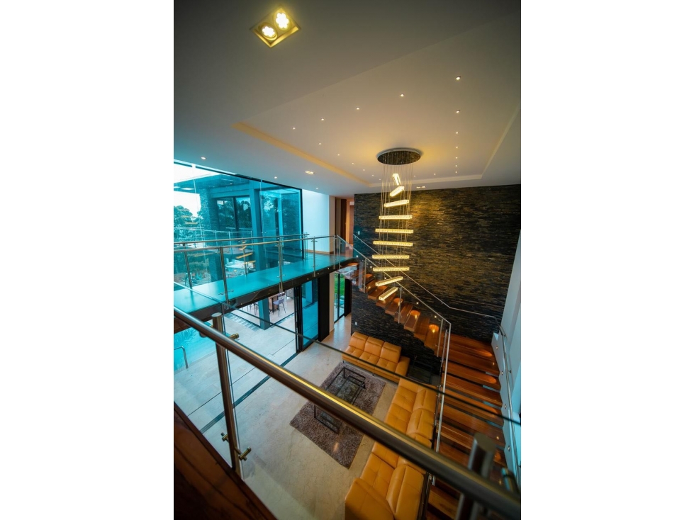 Se vende casa en la calera el poblado medellin — foto 4