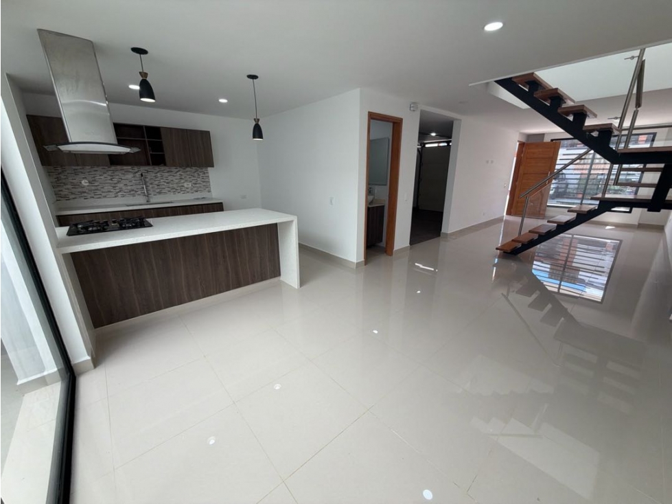 SE VENDE CASA EN LA CEJA CERCA AL VIVA UNIDAD JARDINES DE LA PRADERA@2 — foto 3