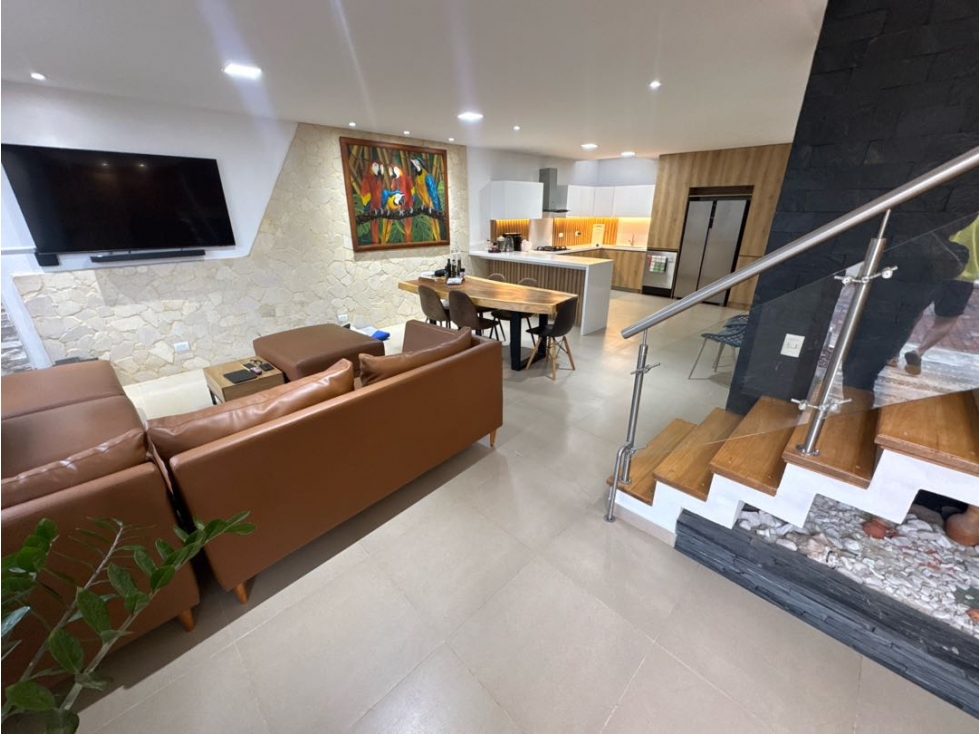 SE VENDE CASA EN LA CEJA EN UNIDAD CERRADA CERCA AL VIVA ÁREA 184 m2 — foto 3