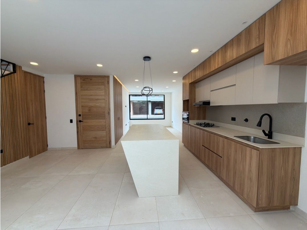 SE VENDE CASA EN LA CEJA PARA ESTRENAR UNIDAD CERRADA AGUA DEL VALLÉS — foto 3