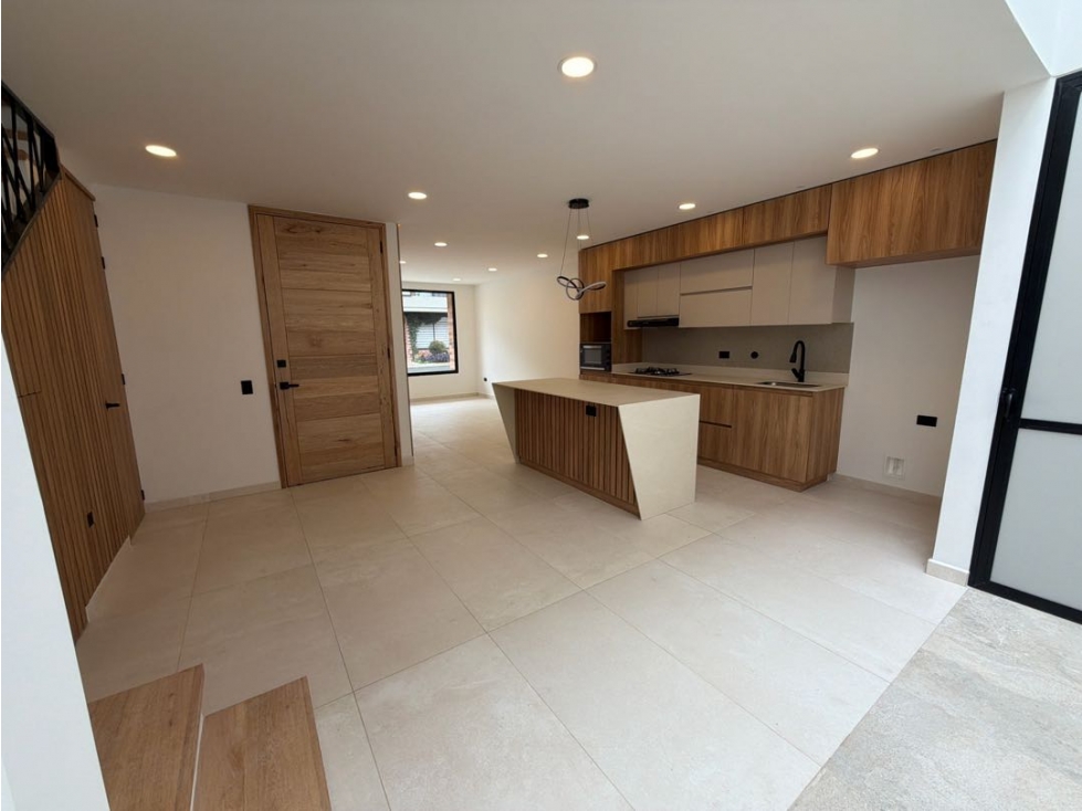 SE VENDE CASA EN LA CEJA PARA ESTRENAR UNIDAD CERRADA AGUA DEL VALLÉS — foto 4