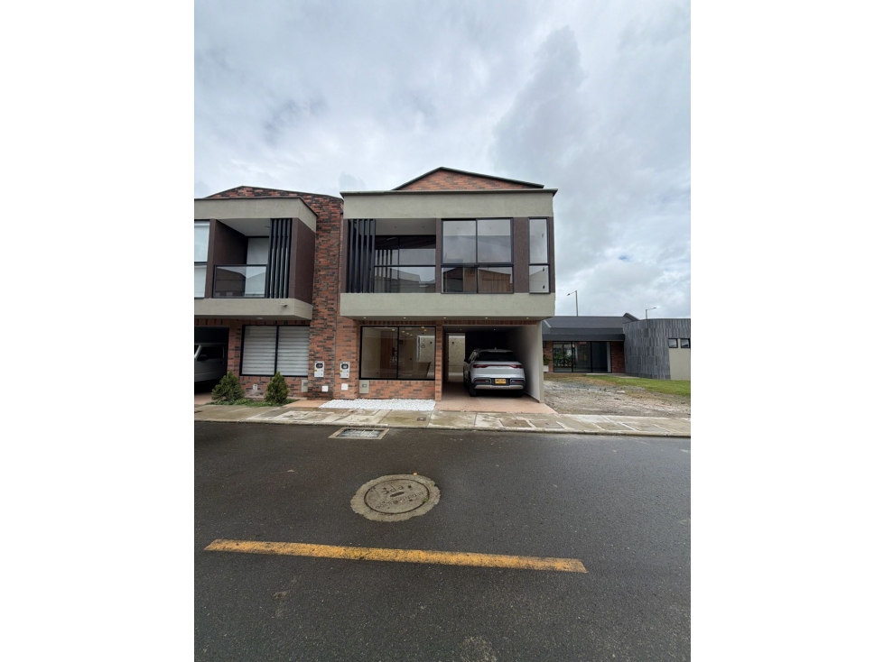 SE VENDE CASA EN LA CEJA PARA ESTRENAR UNIDAD CERRADA AGUA DEL VALLÉS — foto 6