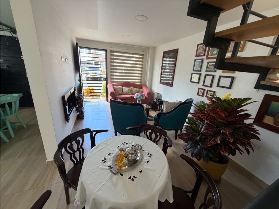 SE VENDE CASA EN LA CEJA SECTOR VIVA UNIDAD ABIERTA LLANOS DE OFIR — foto 2
