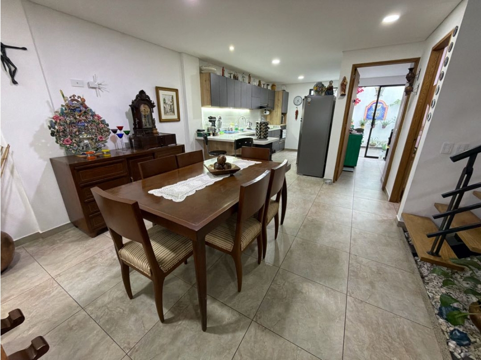 SE VENDE CASA EN LA CEJA UNIDAD ABIERTA TIENE HABITACIÓN EN PRIMER 1 — foto 2