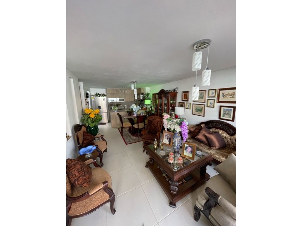 Se vende casa en la ceja, unidad abierta madeira, se reformó — foto 2