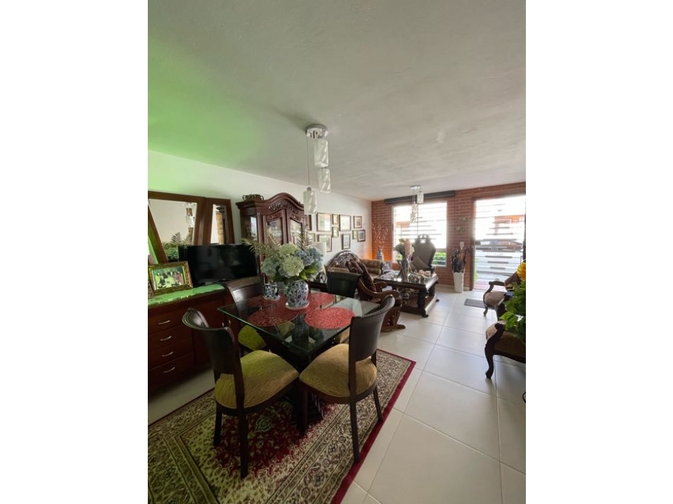 Se vende casa en la ceja, unidad abierta madeira, se reformó — foto 3