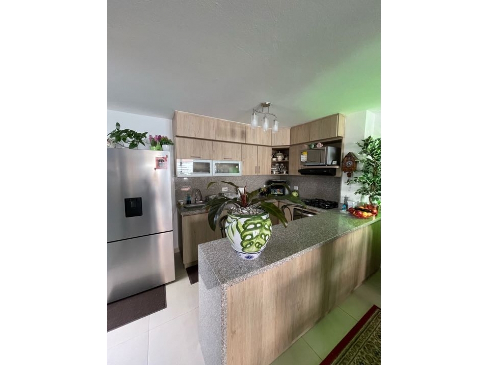 Se vende casa en la ceja, unidad abierta madeira, se reformó — foto 4