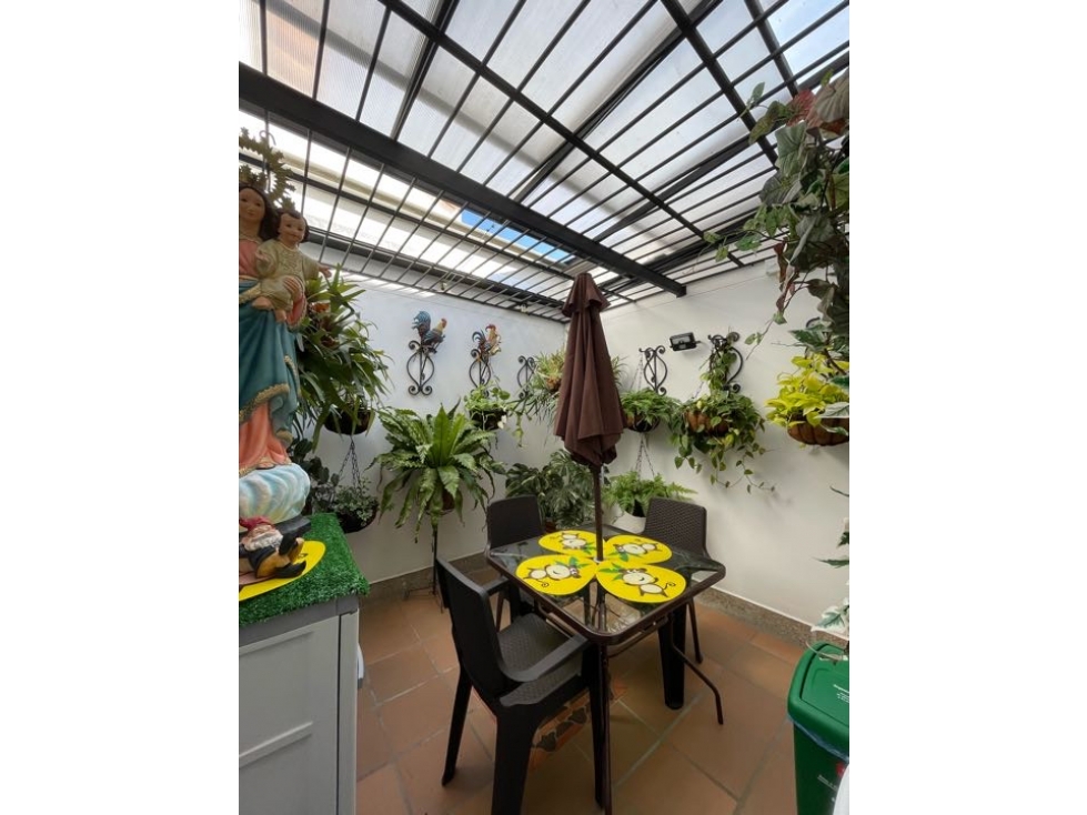 Se vende casa en la ceja, unidad abierta madeira, se reformó — foto 5