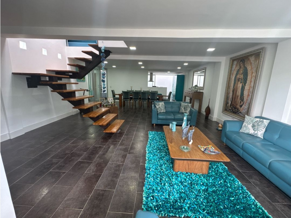 SE VENDE CASA EN LA CEJA UNIDAD CERRADA 389 m2 MUY GRANDE TURCO 2 parq — foto 3