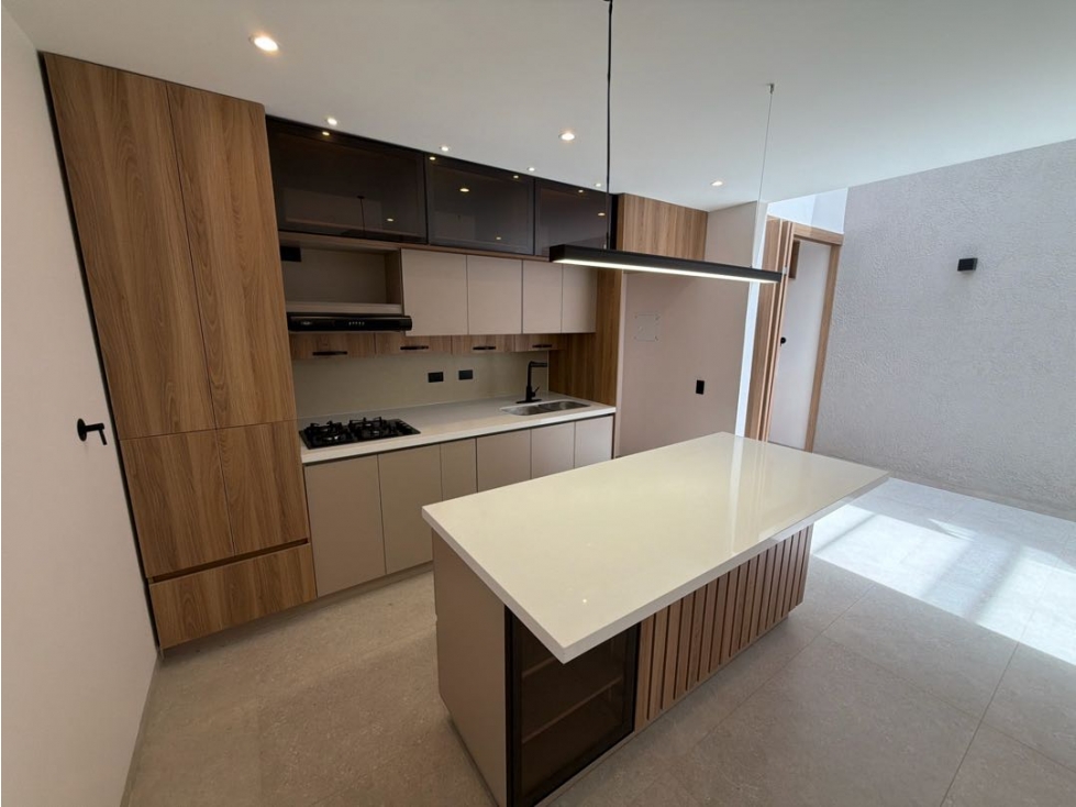 SE VENDE CASA EN LA CEJA UNIDAD CERRADA AGUA DEL VALLÉS NUEVA PARA EST