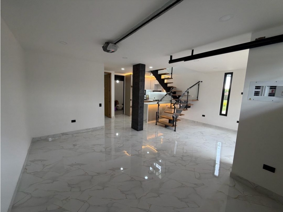 SE VENDE CASA EN LA CEJA UNIDAD ABIERTA BOSQUES DEL TAMBO 4 habitacion — foto 3