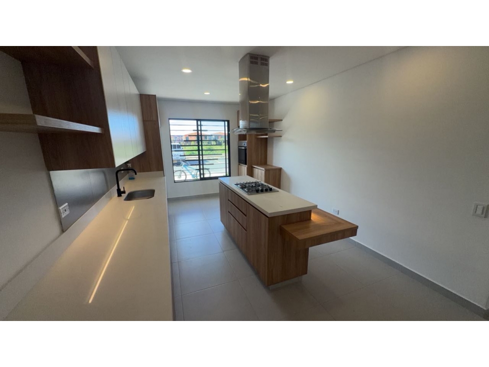 SE VENDE CASA EN LA CEJA UNIDAD ABIERTA JARDINES DE LA COLOMBIERE — foto 5