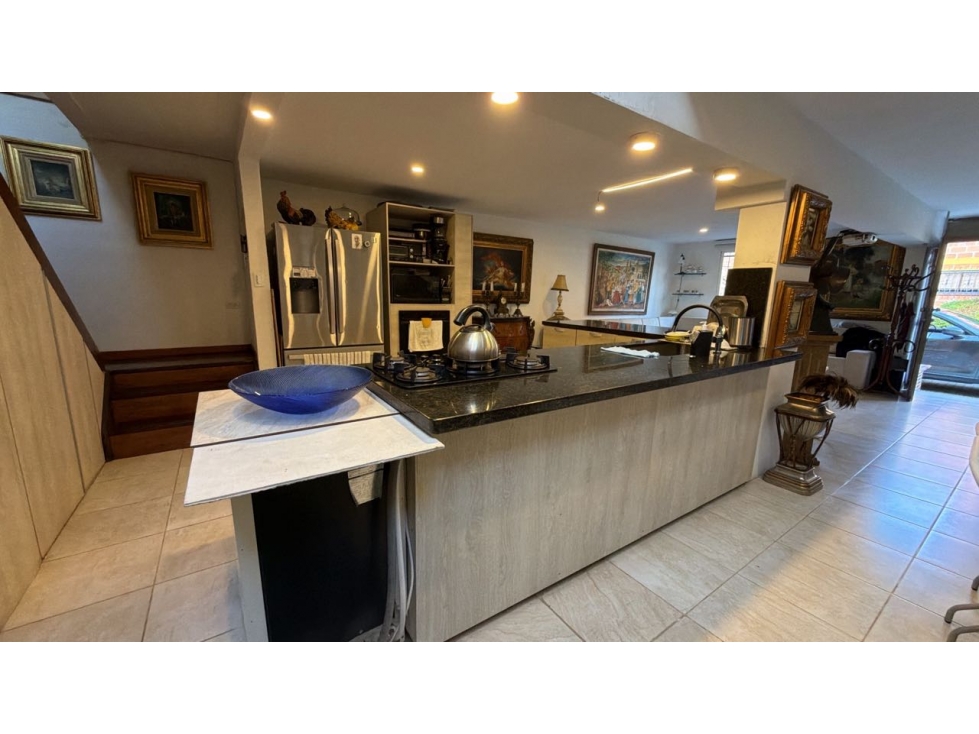 SE VENDE CASA EN LA CEJA UNIDAD ABIERTA PINOLINDA CERCA AL@VIVA — foto 6