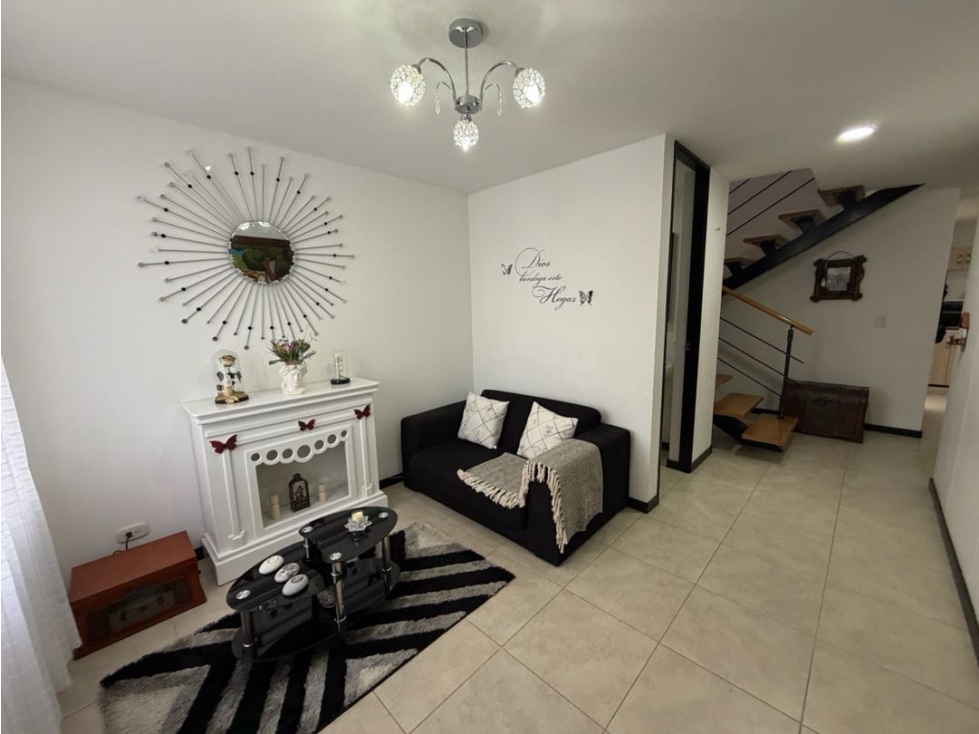 SE VENDE CASA EN LA CEJA UNIDAD ABIERTA VILLAS SANTA MARÍA — foto 2