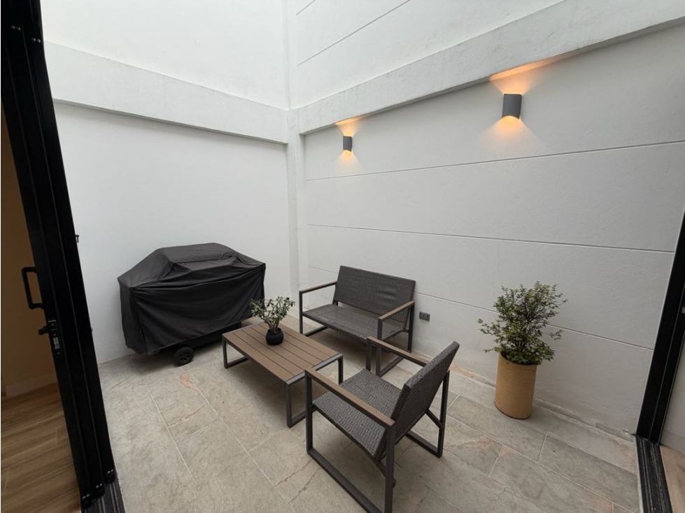 SE VENDE CASA EN LA CEJA UNIDAD CERRADA CON ENERGIA SOLA PISCINA CANCH — foto 5
