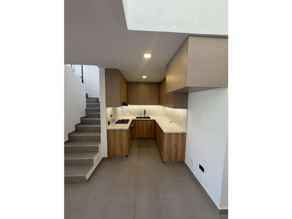 SE VENDE CASA EN LA CEJA, UNIDAD CERRADA, AGUA DEL VALLÉS PARA ESTRENA — foto 5
