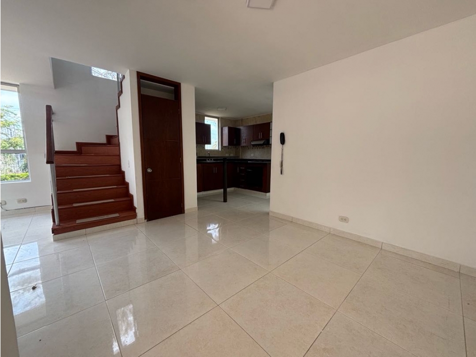 SE VENDE CASA EN LA CENTENARIO - 6